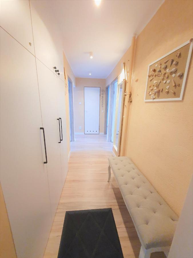 Wera - Klimatyczny Apartament 300 M Od Plazy Brzezno - Azw Gdansk Exterior photo